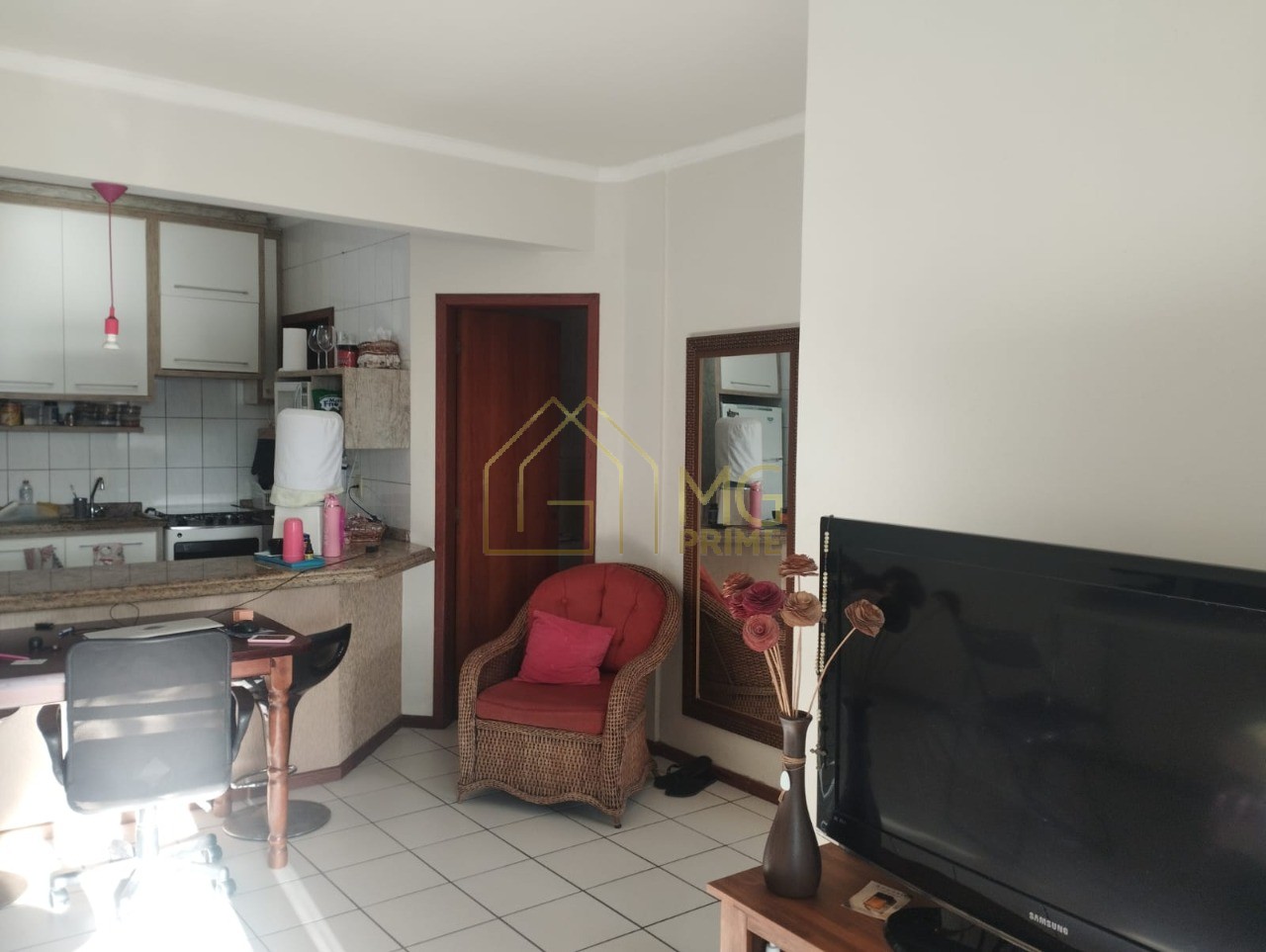 Apartamento à venda com 2 quartos, 74m² - Foto 9