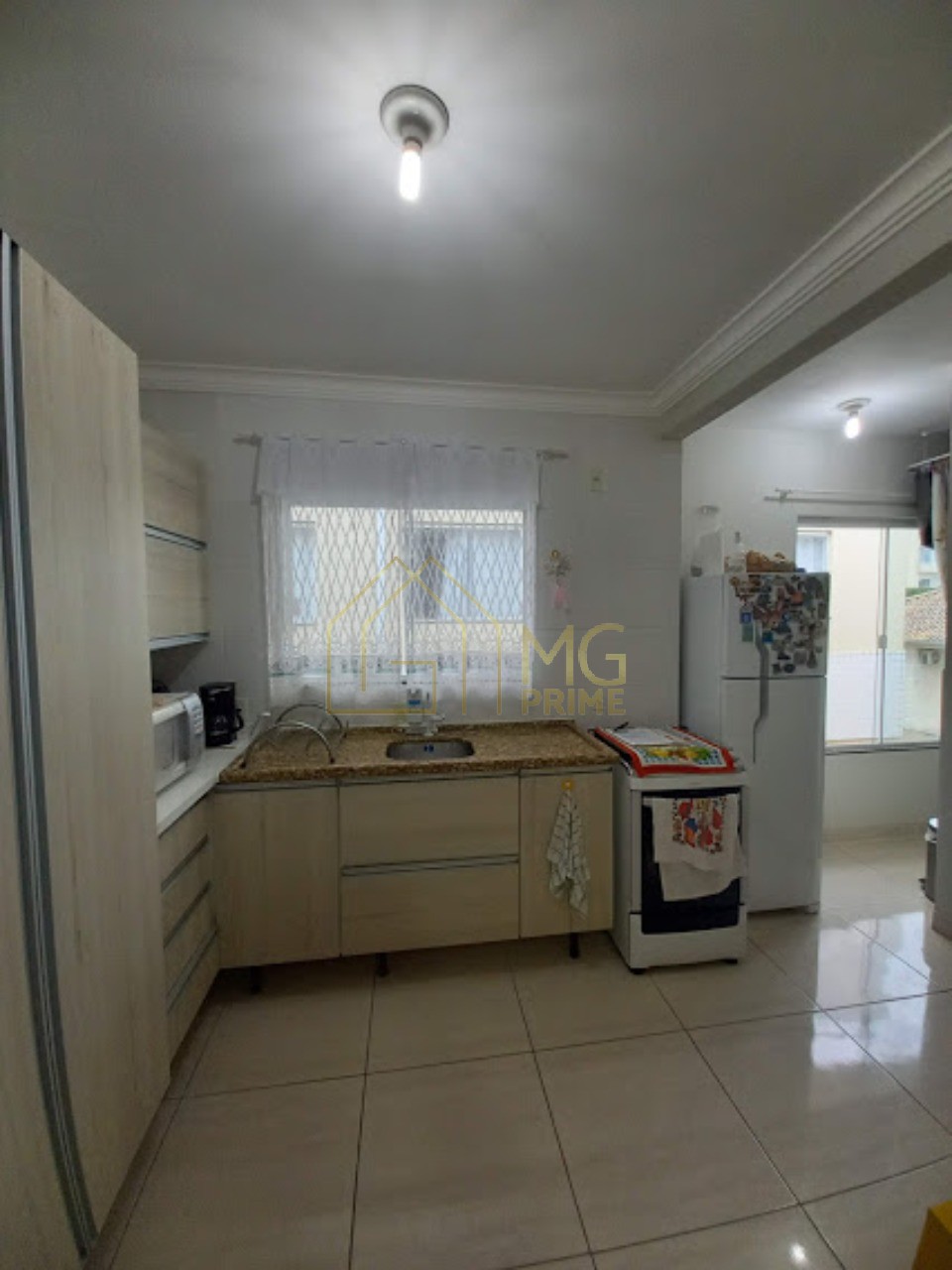 Apartamento à venda com 3 quartos, 50m² - Foto 4