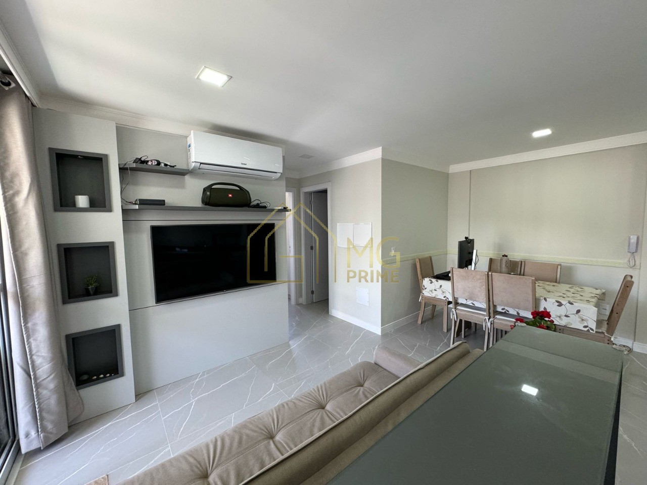 Apartamento à venda com 2 quartos, 62m² - Foto 14