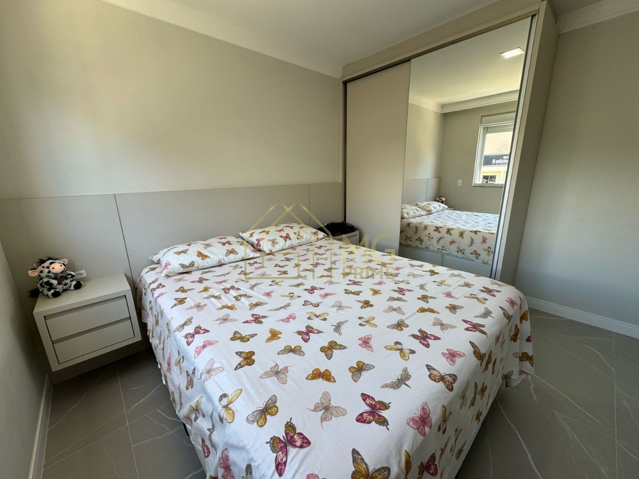 Apartamento à venda com 2 quartos, 62m² - Foto 26