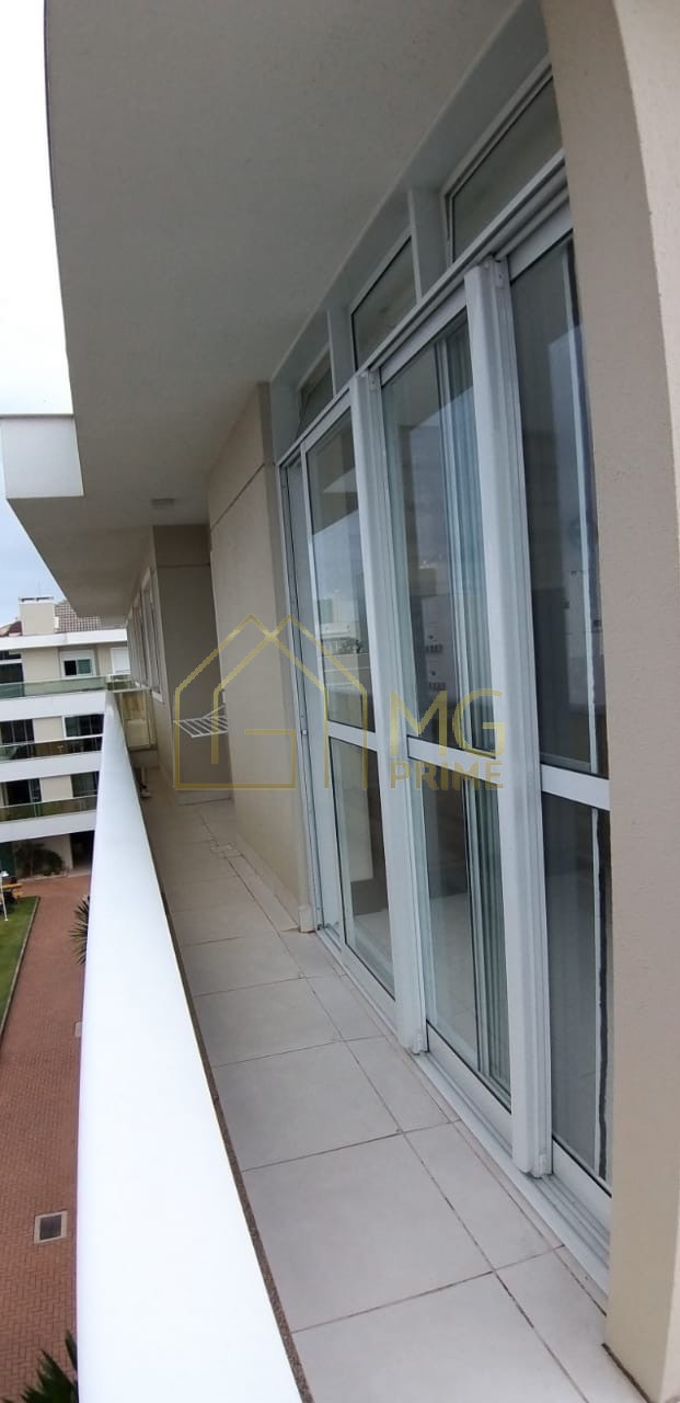 Cobertura à venda com 4 quartos, 210m² - Foto 2