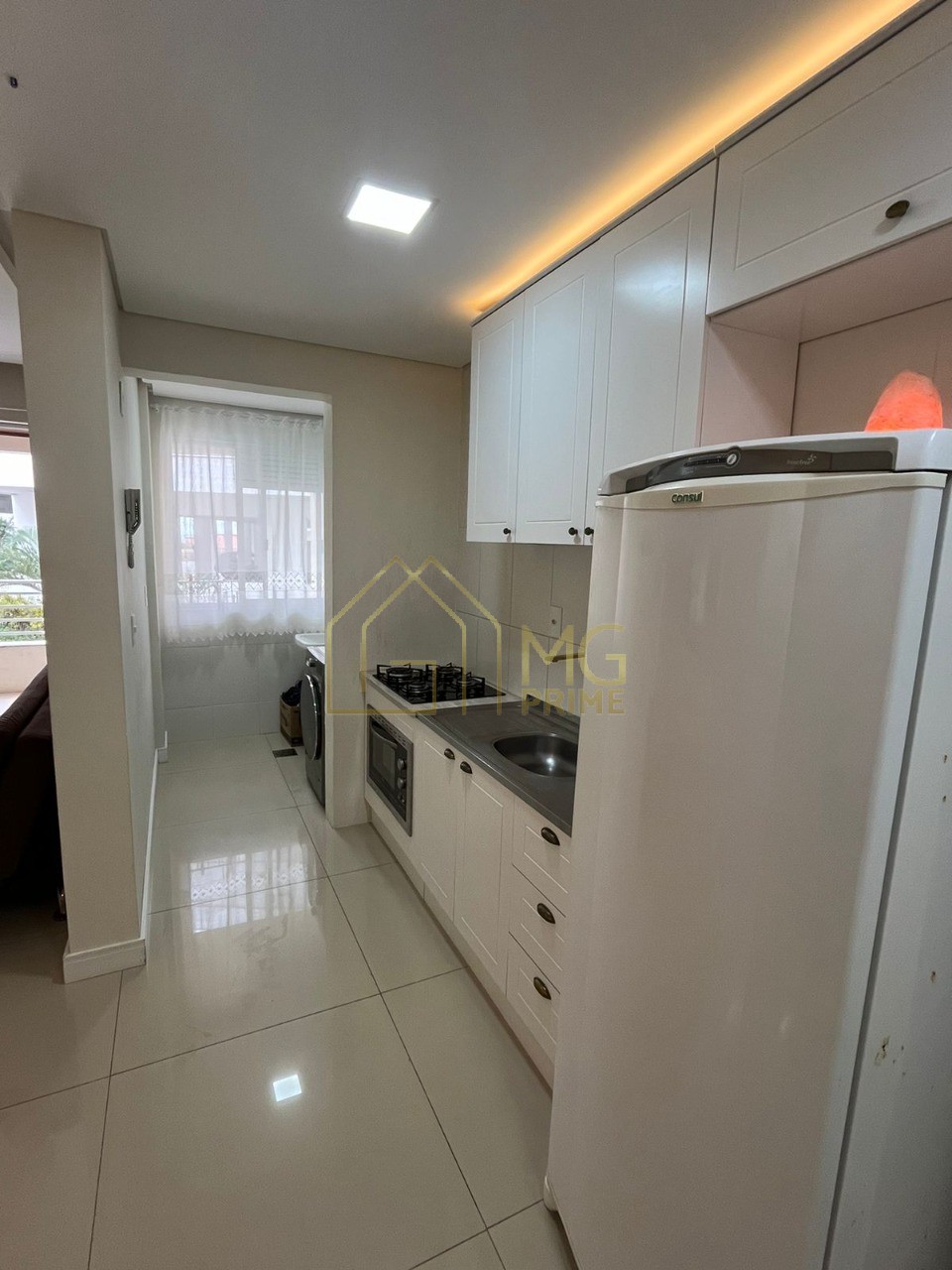 Apartamento à venda com 1 quarto, 61m² - Foto 12