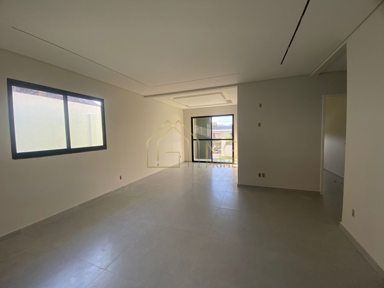 Casa à venda com 3 quartos, 364m² - Foto 9