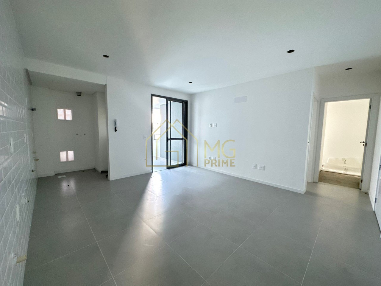 Apartamento à venda com 2 quartos, 90m² - Foto 14