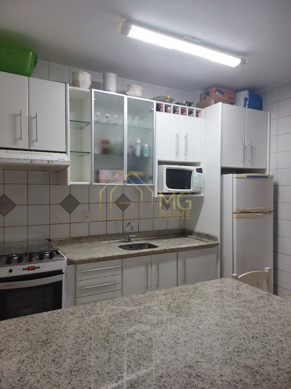 Apartamento à venda com 2 quartos, 76m² - Foto 12