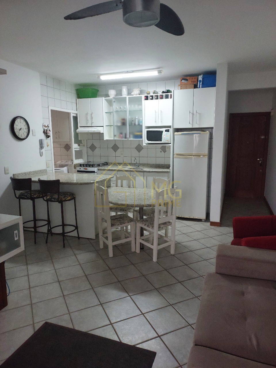 Apartamento à venda com 2 quartos, 76m² - Foto 10