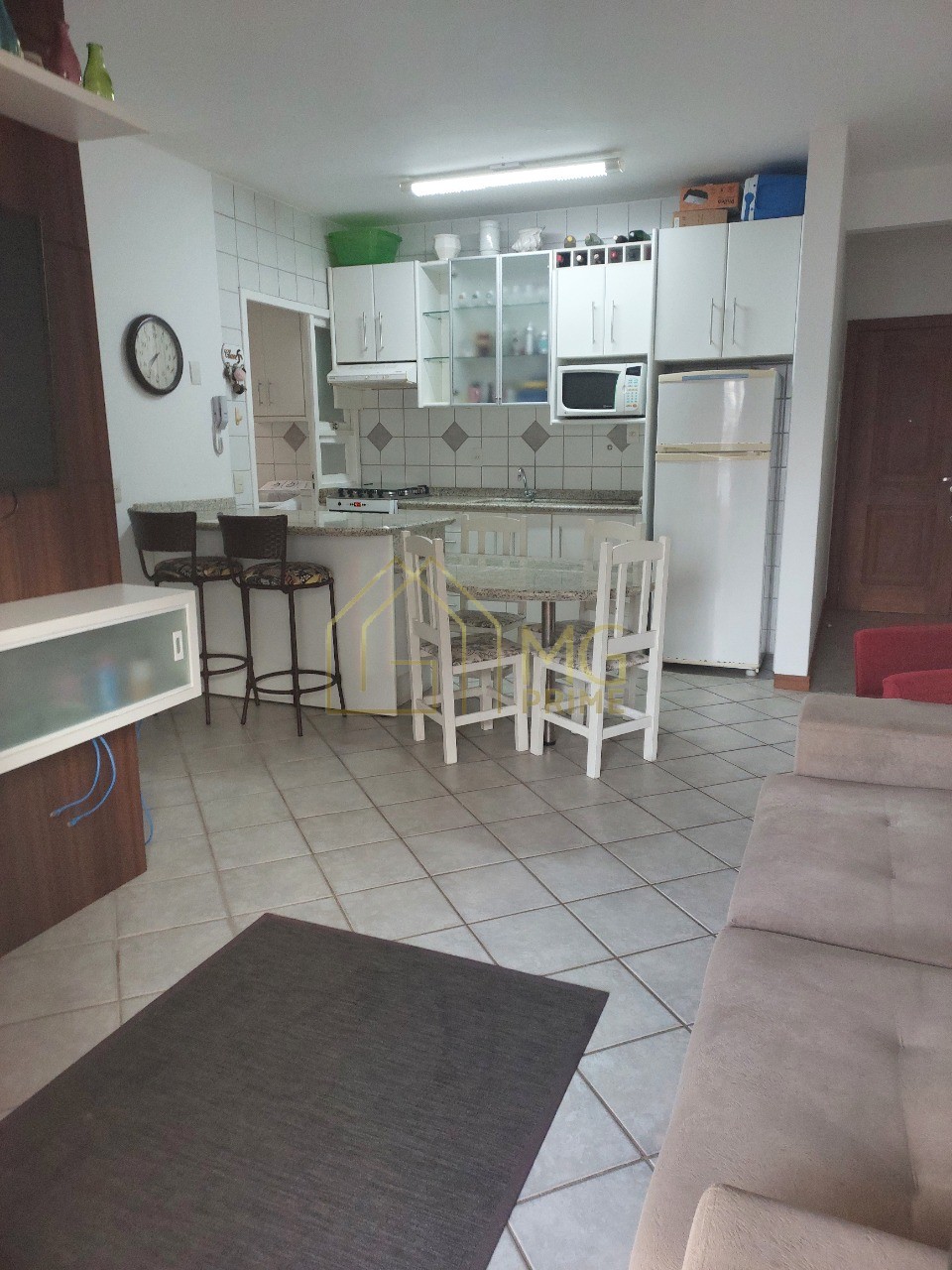 Apartamento à venda com 2 quartos, 76m² - Foto 18