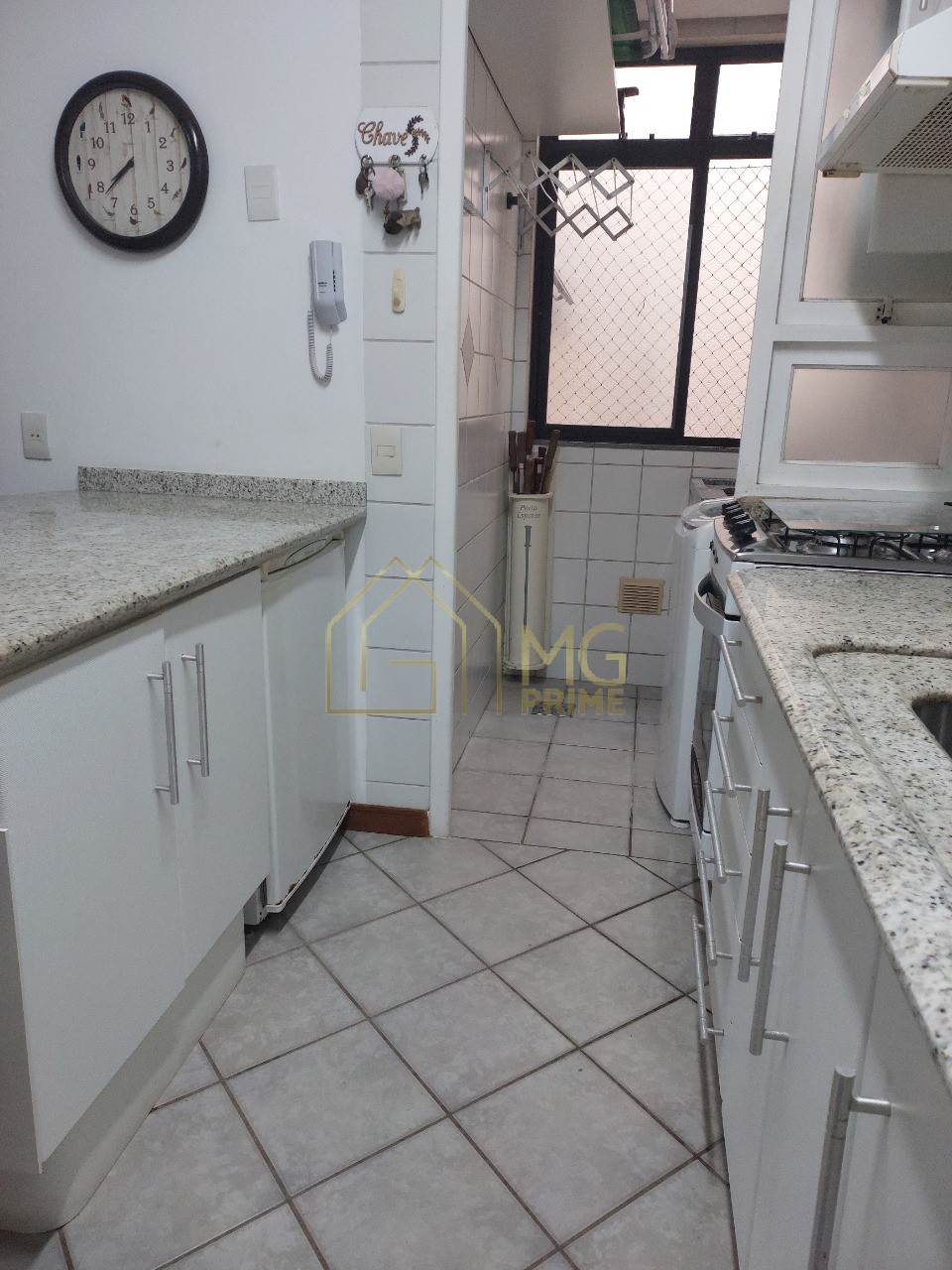 Apartamento à venda com 2 quartos, 76m² - Foto 17