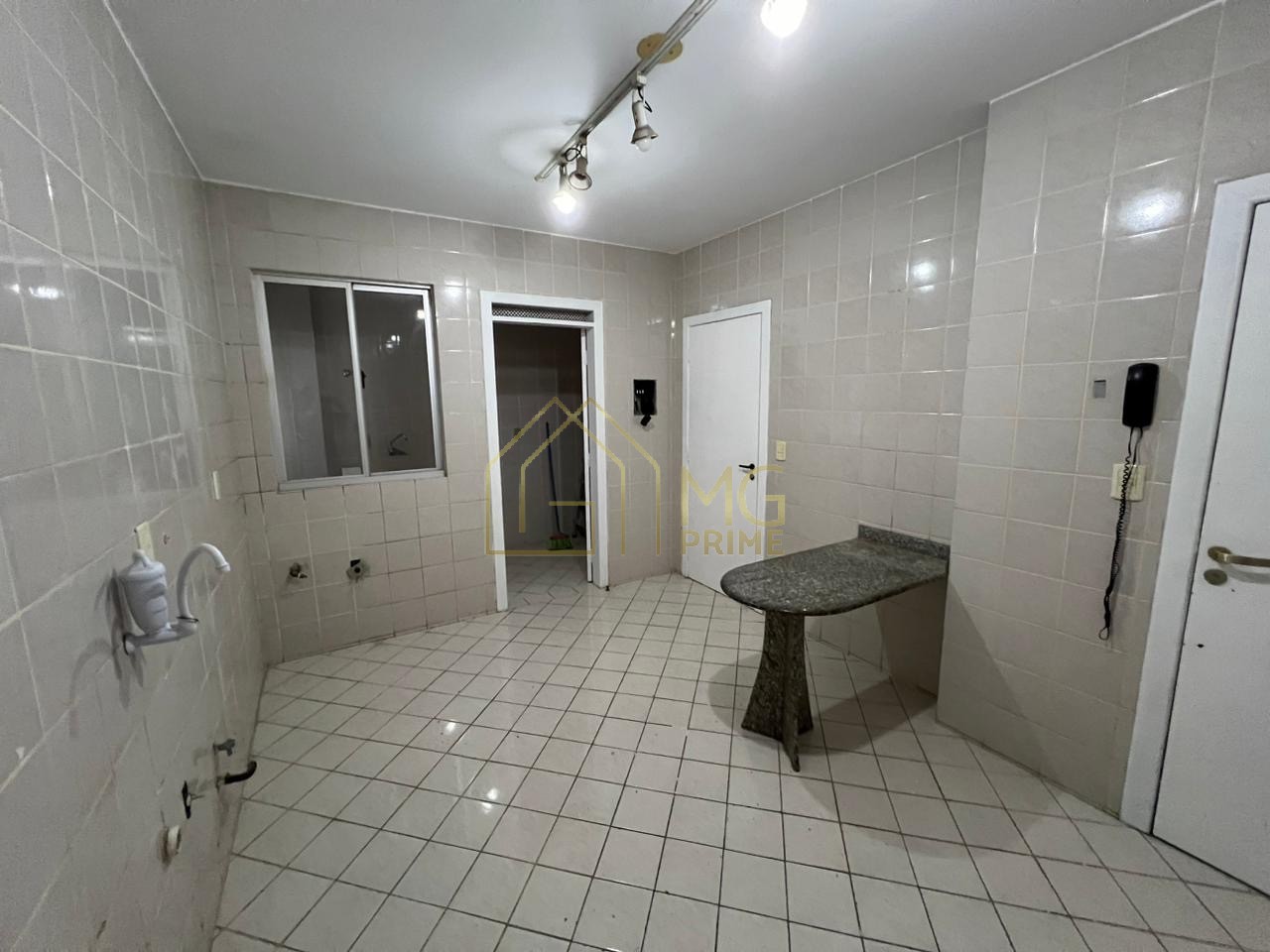 Apartamento à venda com 3 quartos, 103m² - Foto 12