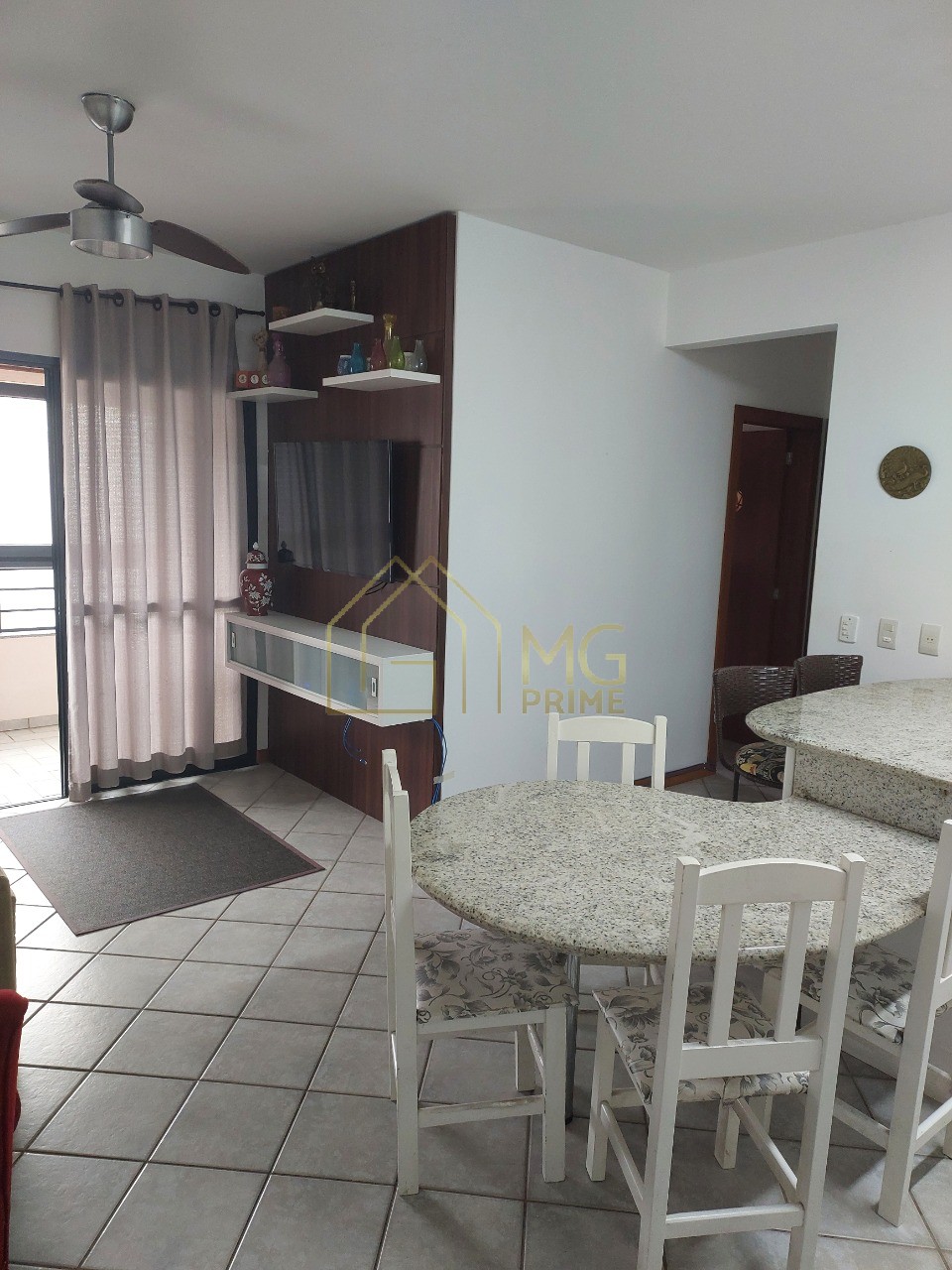 Apartamento à venda com 2 quartos, 76m² - Foto 19