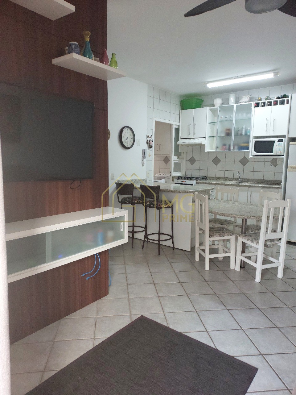 Apartamento à venda com 2 quartos, 76m² - Foto 21