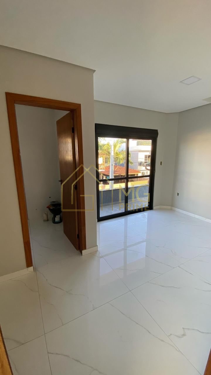 Casa à venda com 3 quartos, 120m² - Foto 4