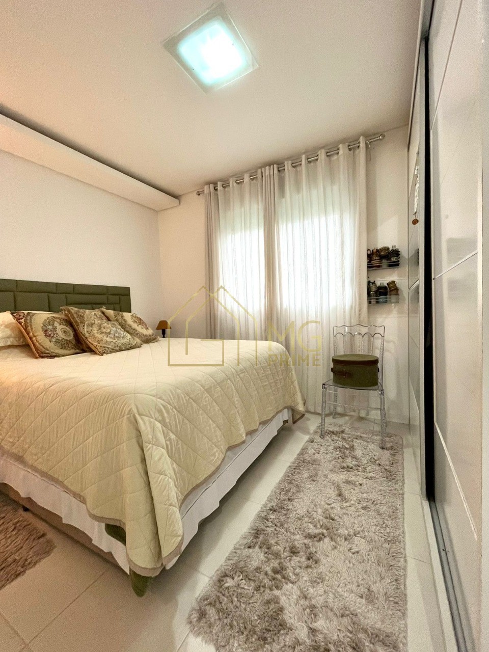 Apartamento à venda com 2 quartos, 76m² - Foto 13