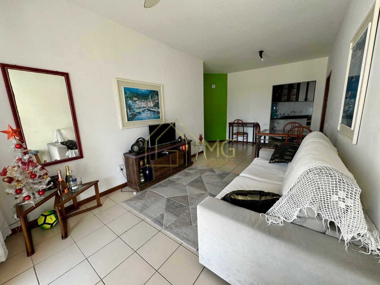 Apartamento à venda com 2 quartos, 79m² - Foto 4