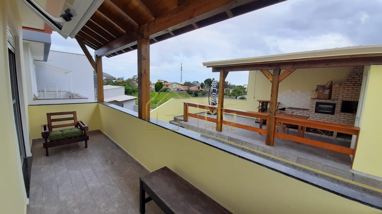 Casa à venda com 4 quartos, 204m² - Foto 17