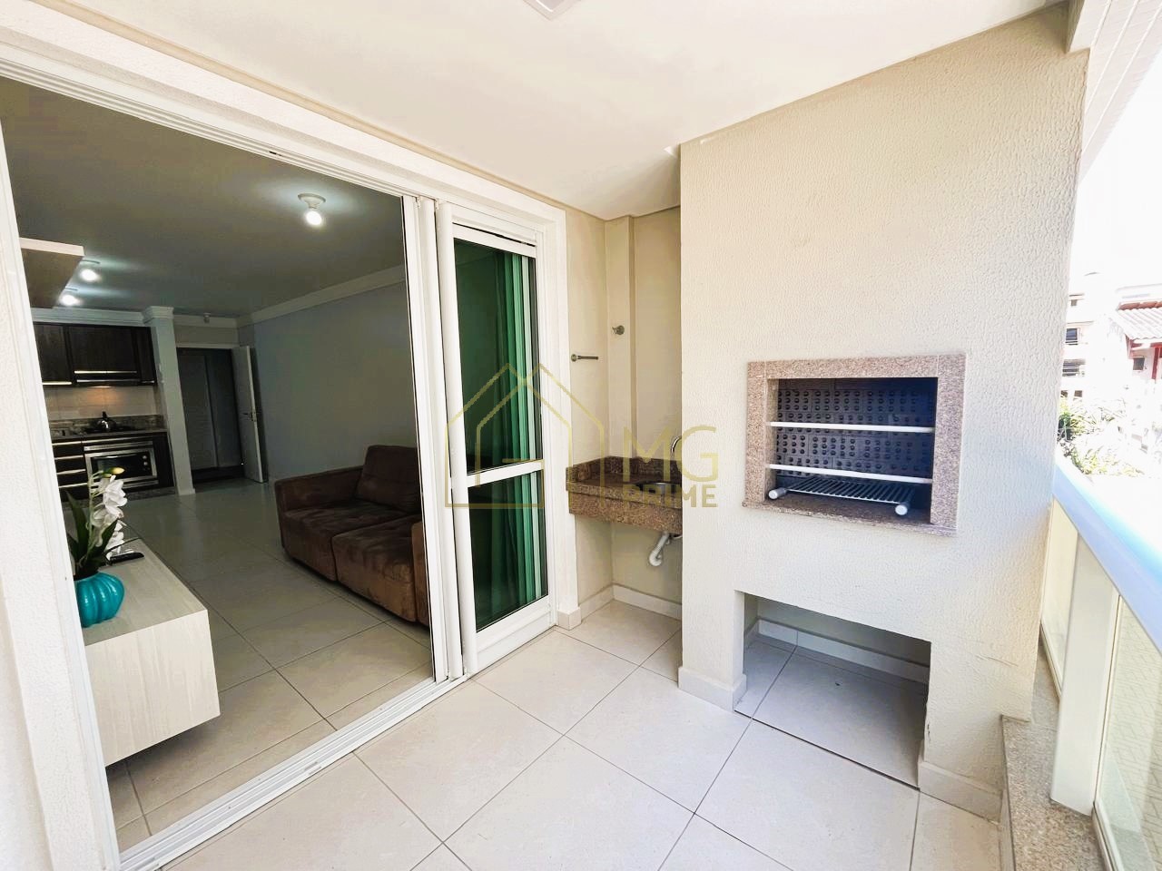 Apartamento à venda com 2 quartos, 73m² - Foto 15