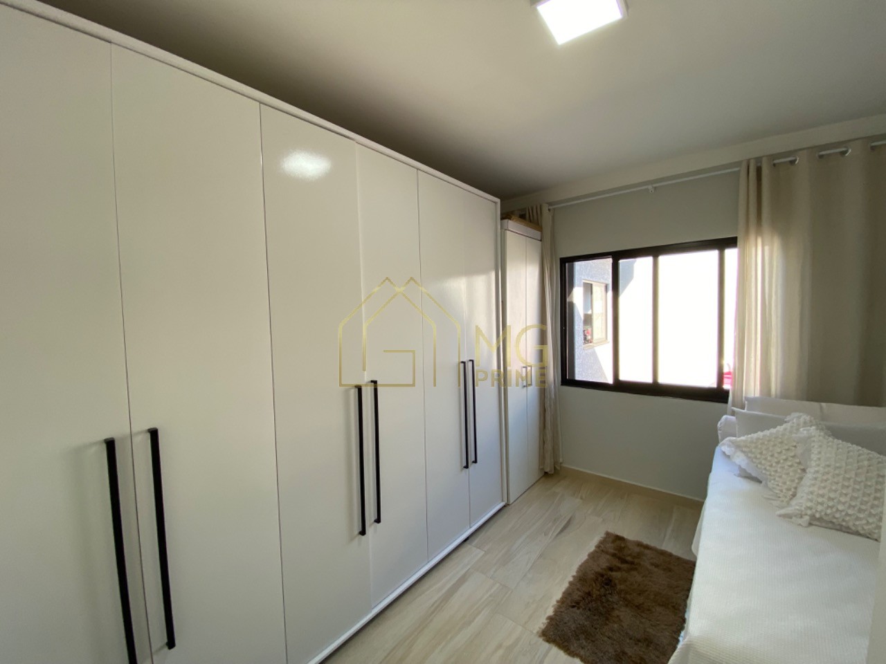 Casa à venda com 4 quartos, 170m² - Foto 19