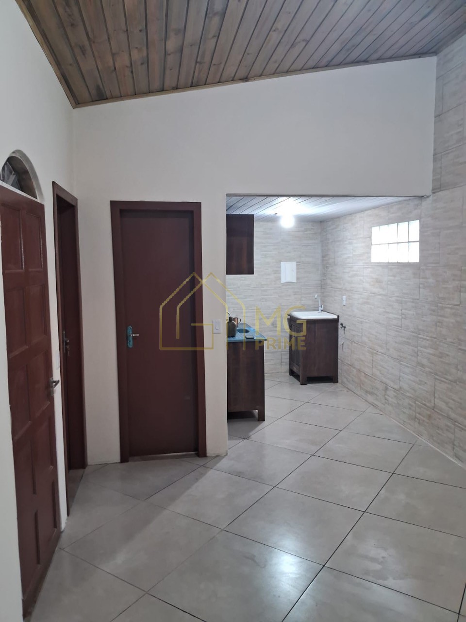 Casa à venda com 2 quartos, 60m² - Foto 9