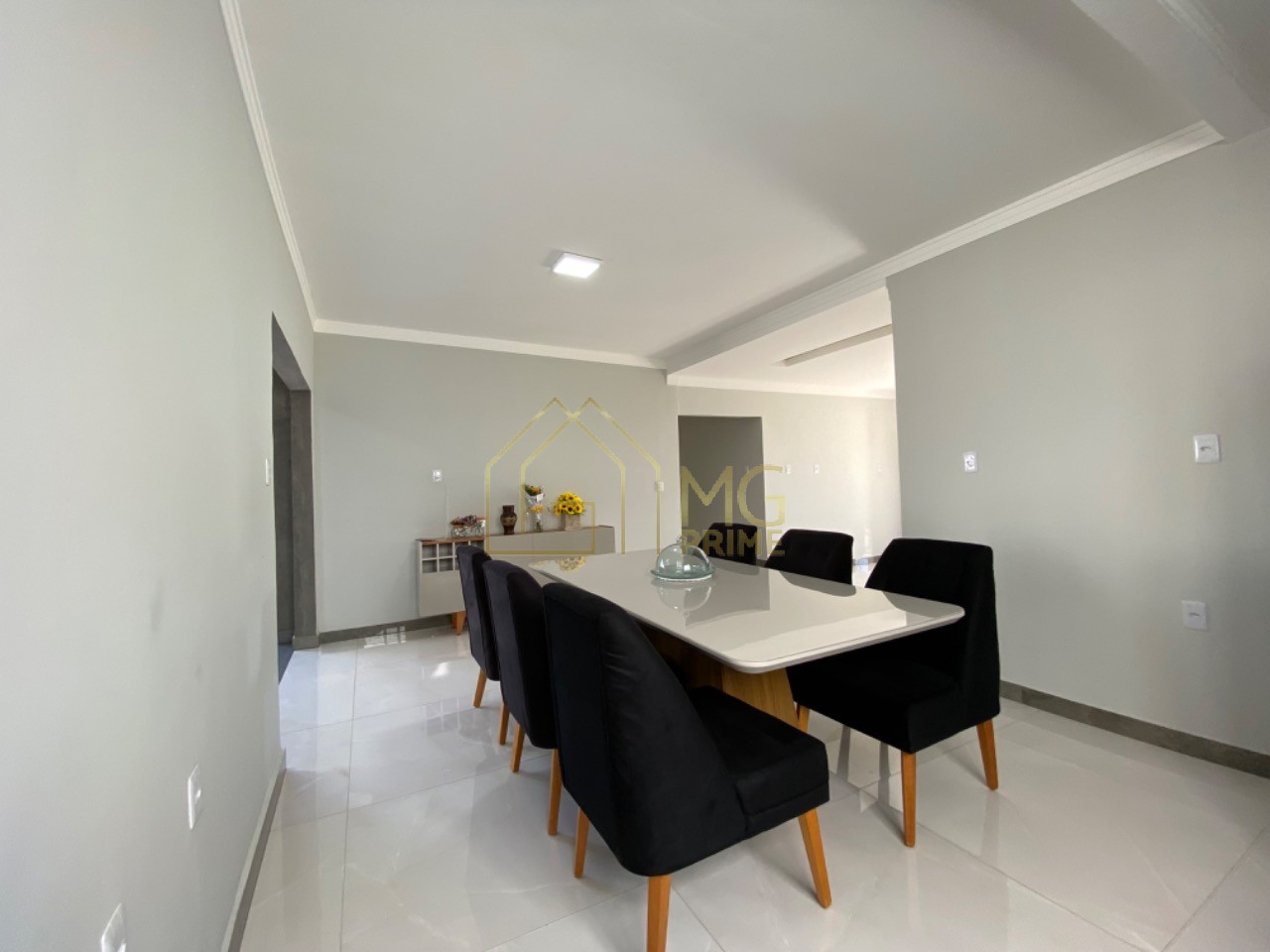 Casa à venda com 4 quartos, 170m² - Foto 9