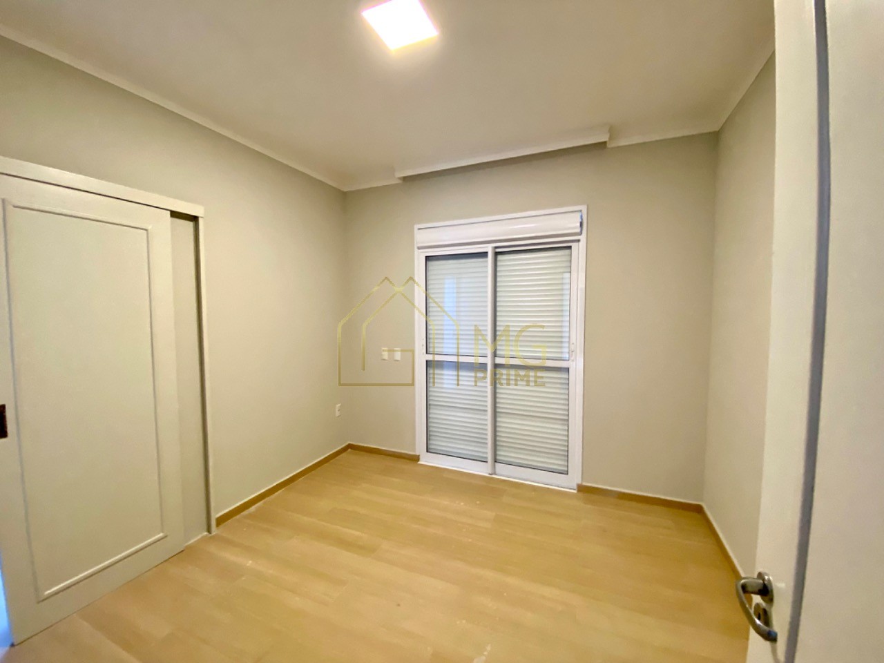 Casa à venda com 3 quartos, 269m² - Foto 9