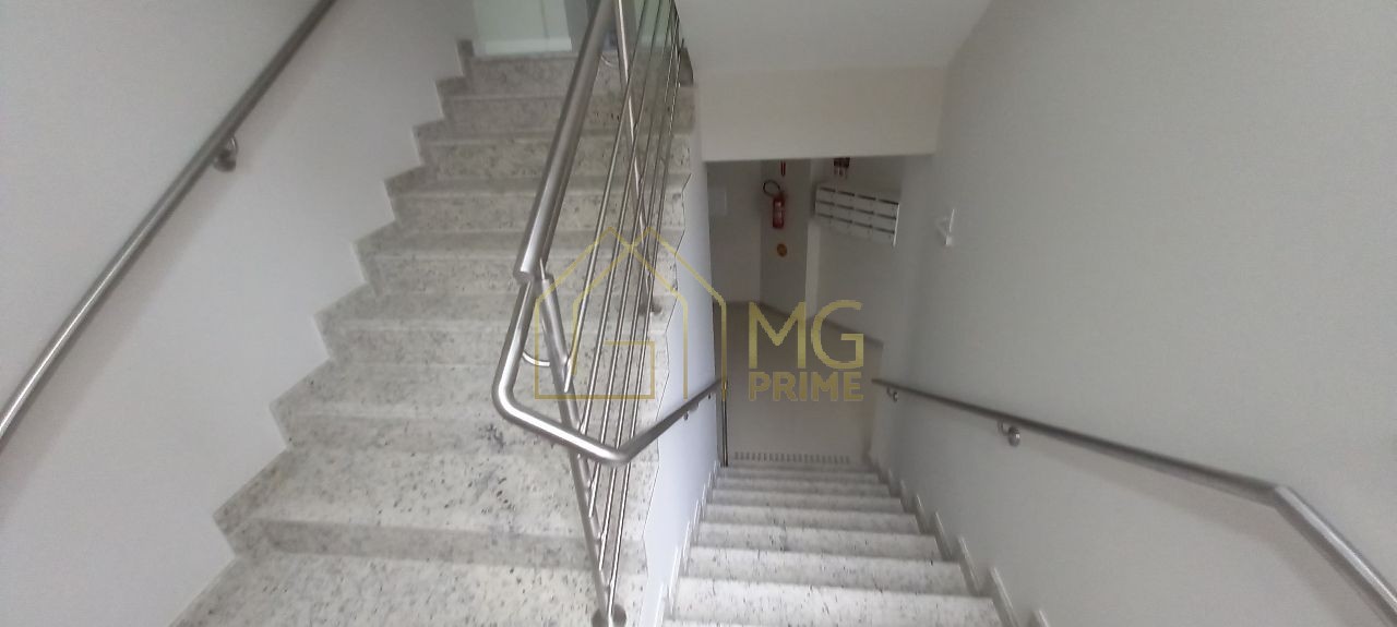 Apartamento à venda com 2 quartos, 64m² - Foto 13