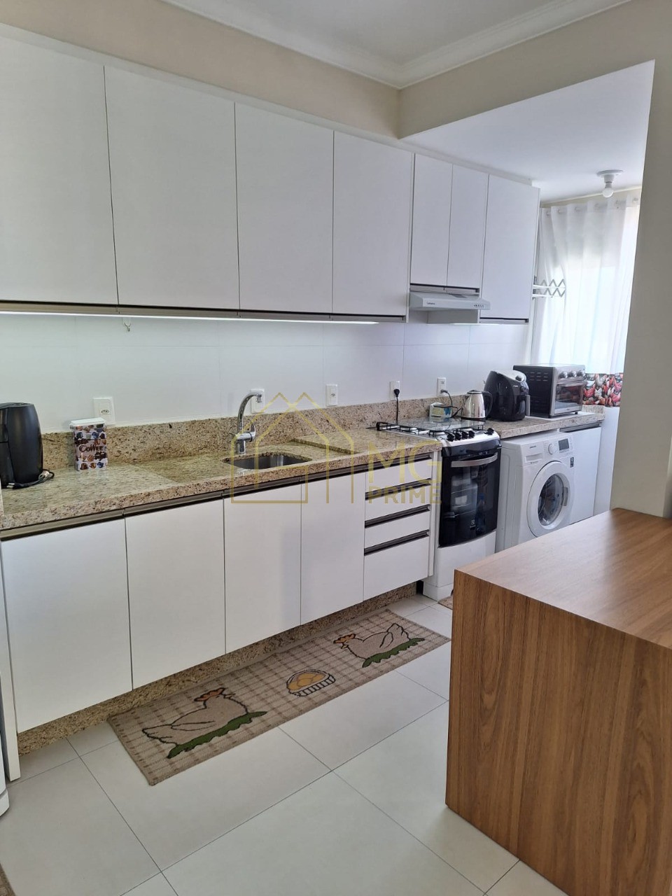 Apartamento à venda com 2 quartos, 70m² - Foto 18