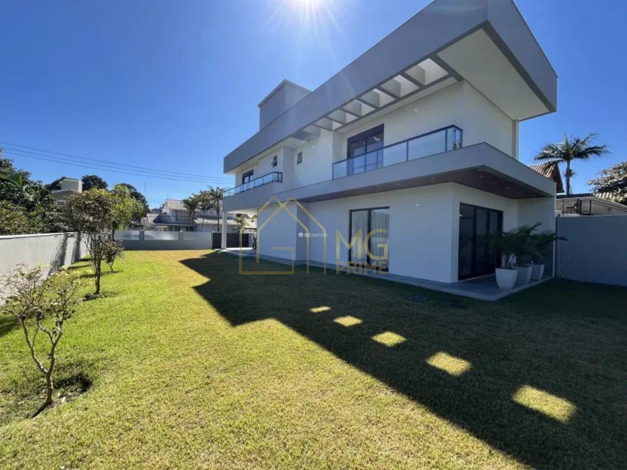 Casa, 3 quartos, 230 m² - Foto 1