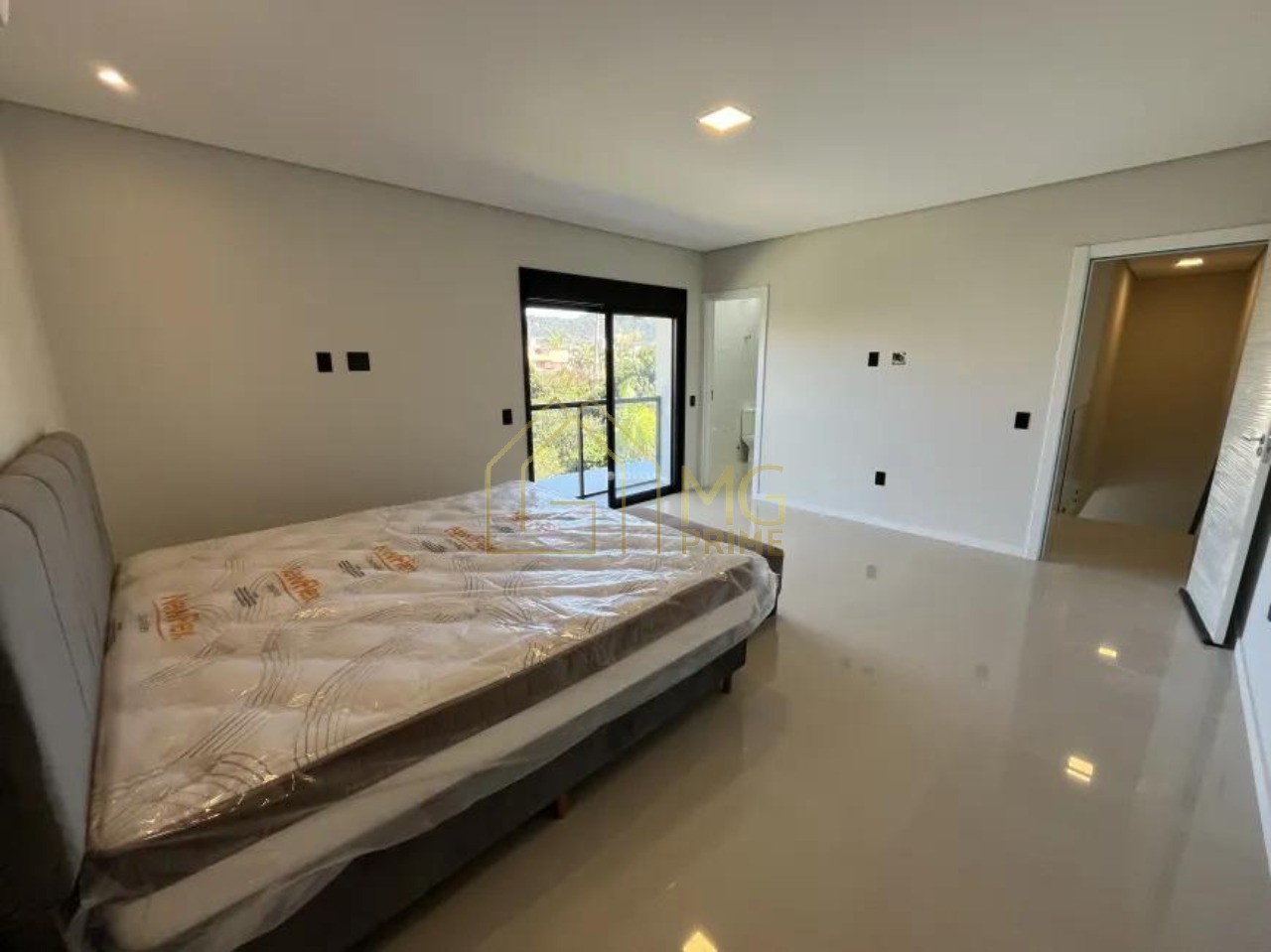 Casa, 3 quartos, 230 m² - Foto 28