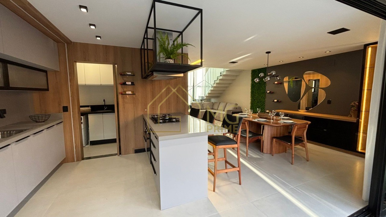 Casa, 3 quartos, 300 m² - Foto 3