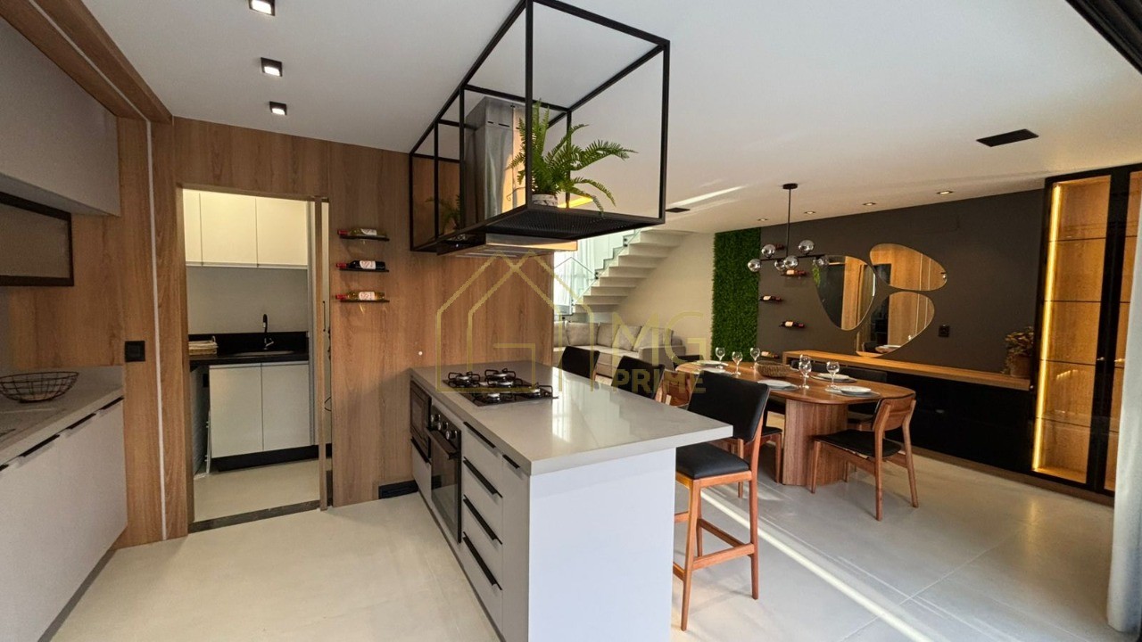 Casa, 3 quartos, 300 m² - Foto 4