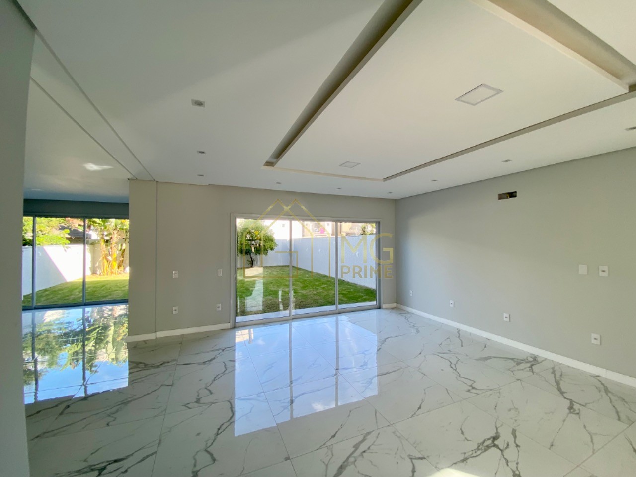 Casa, 3 quartos, 244 m² - Foto 3