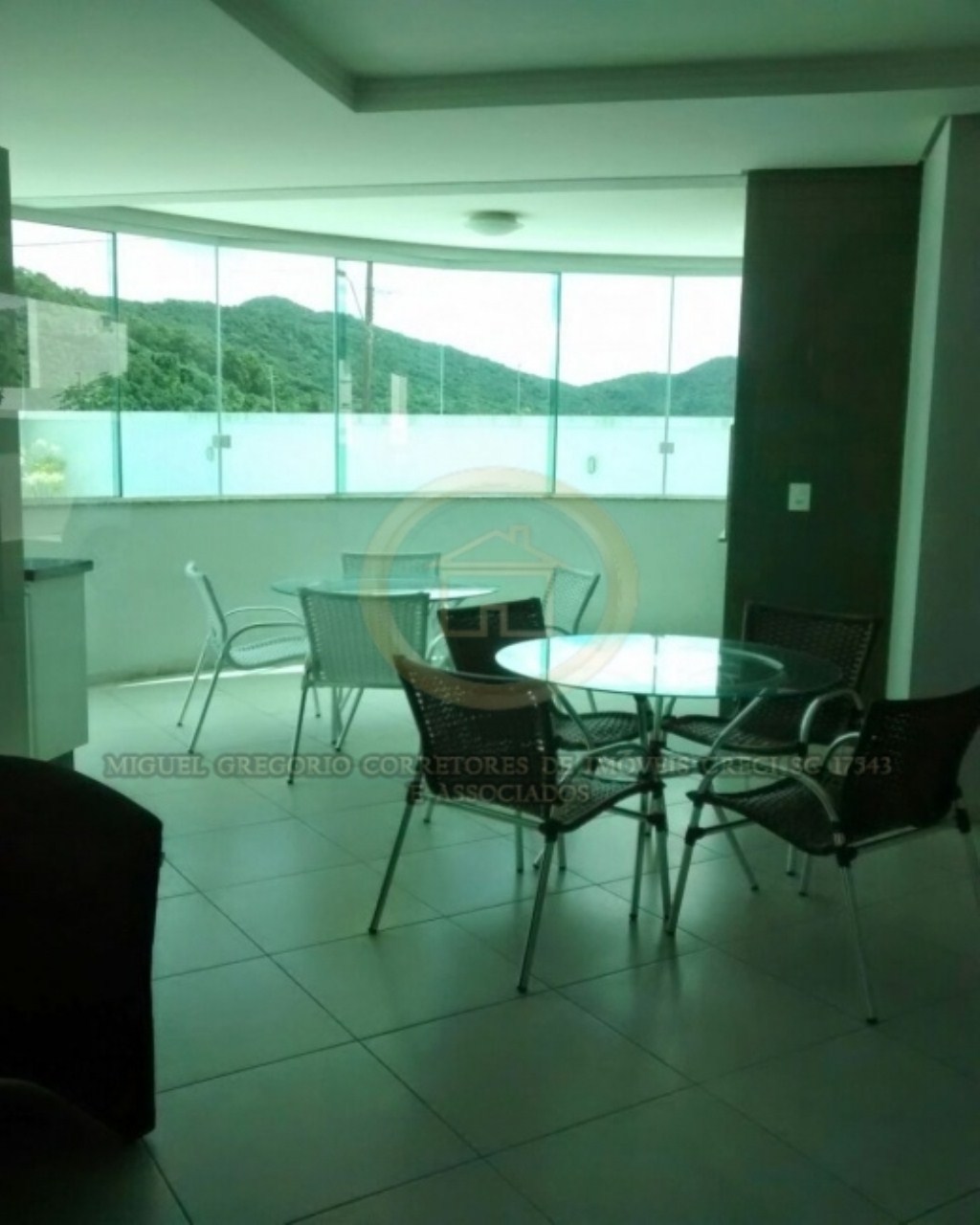 Apartamento à venda com 2 quartos, 85m² - Foto 12