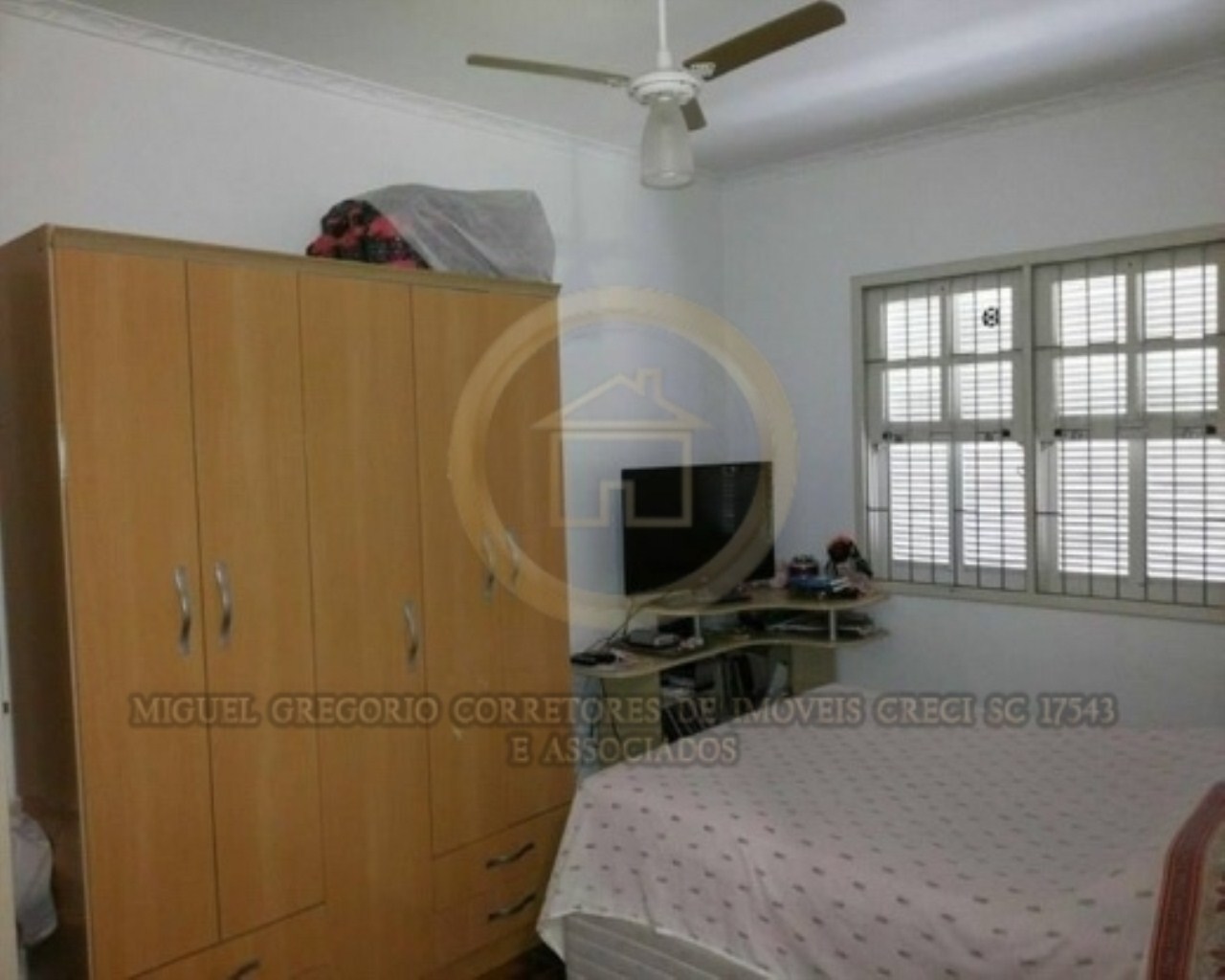 Casa à venda com 4 quartos, 195m² - Foto 9