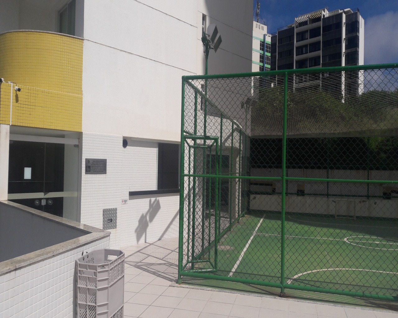 Apartamento à venda com 2 quartos, 67m² - Foto 5