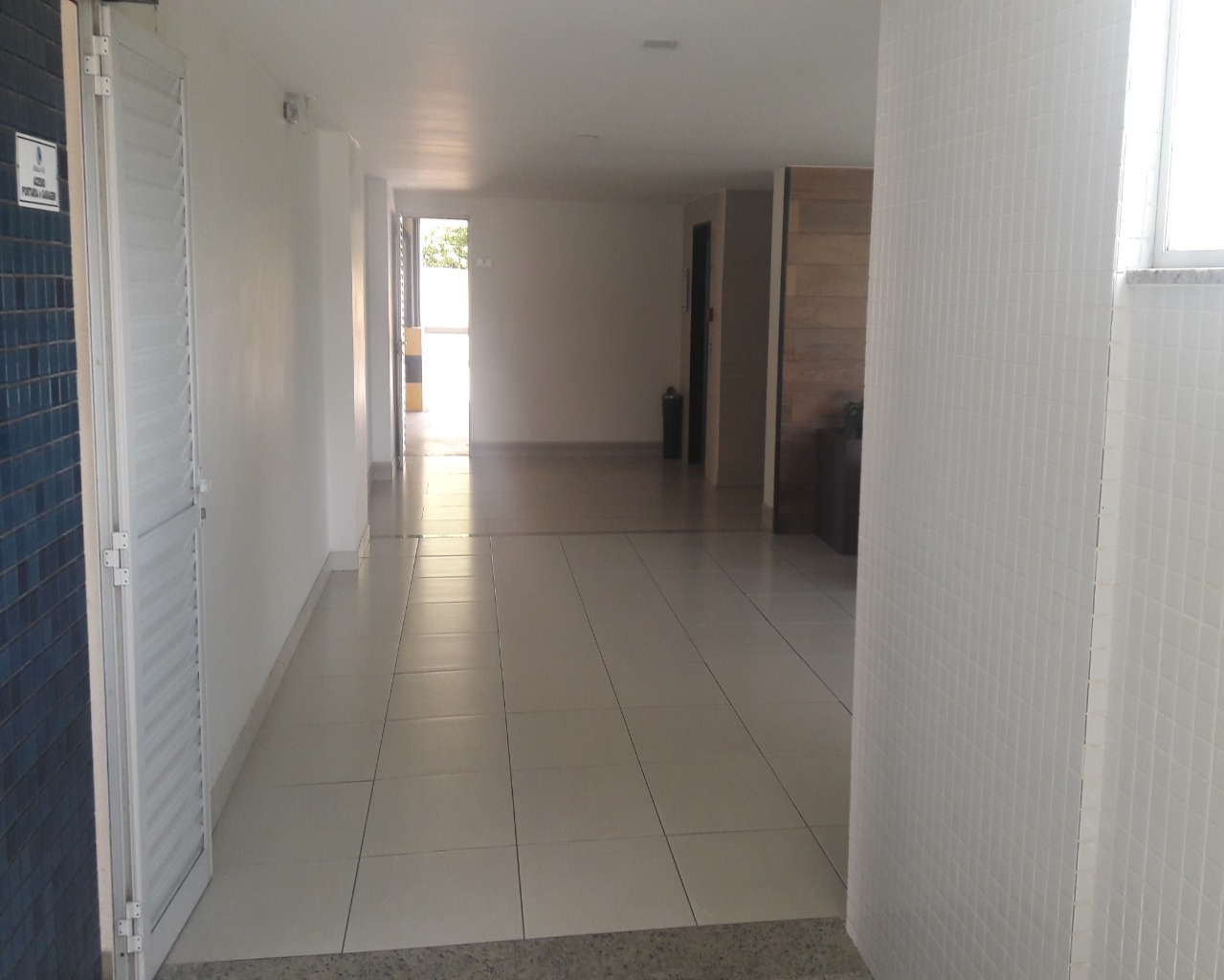 Apartamento à venda com 2 quartos, 67m² - Foto 9