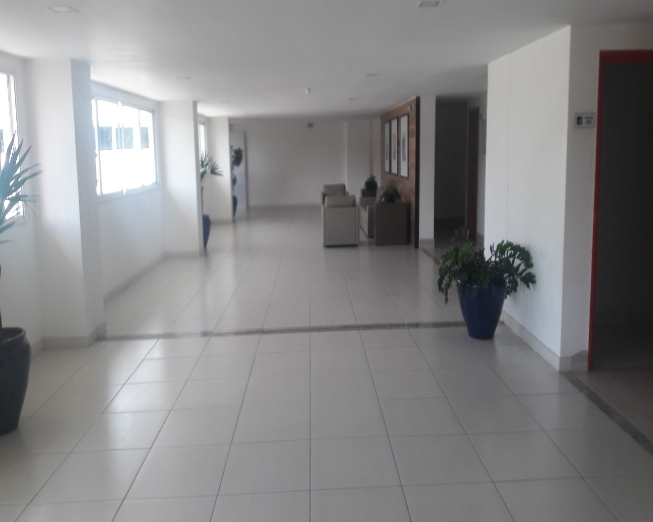 Apartamento à venda com 2 quartos, 67m² - Foto 11