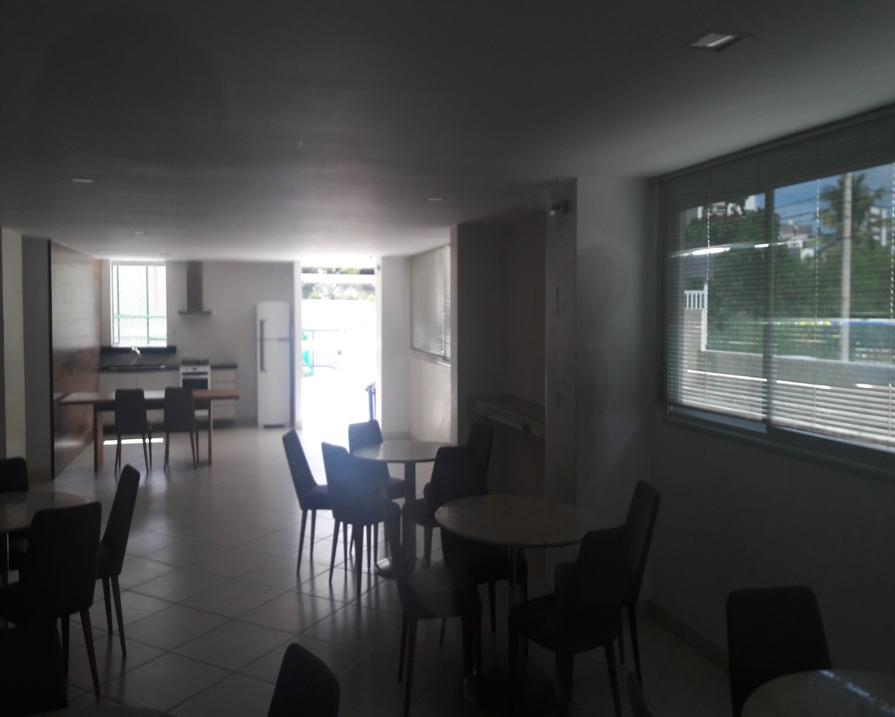 Apartamento à venda com 2 quartos, 67m² - Foto 14