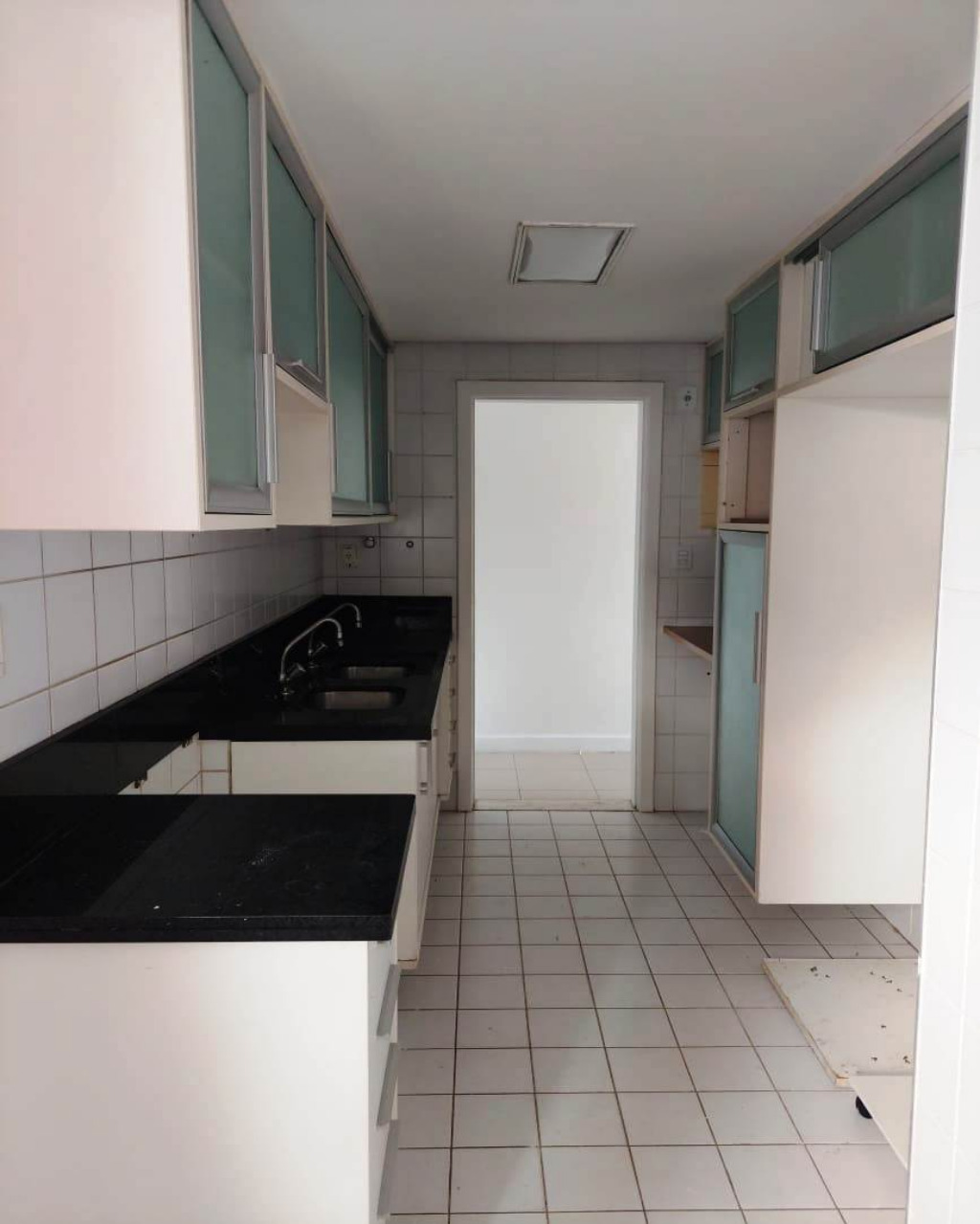 Apartamento à venda com 3 quartos, 90m² - Foto 15