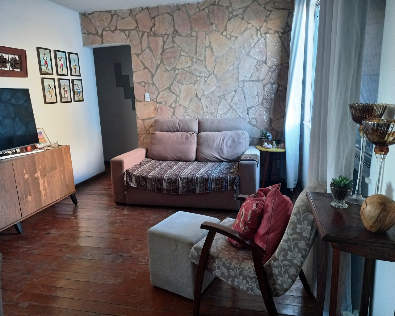 Apartamento à venda com 2 quartos, 85m² - Foto 3