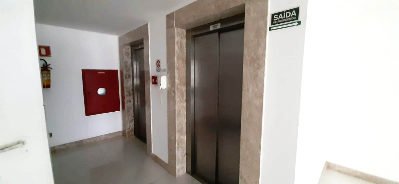 Casa à venda com 3 quartos, 120m² - Foto 38