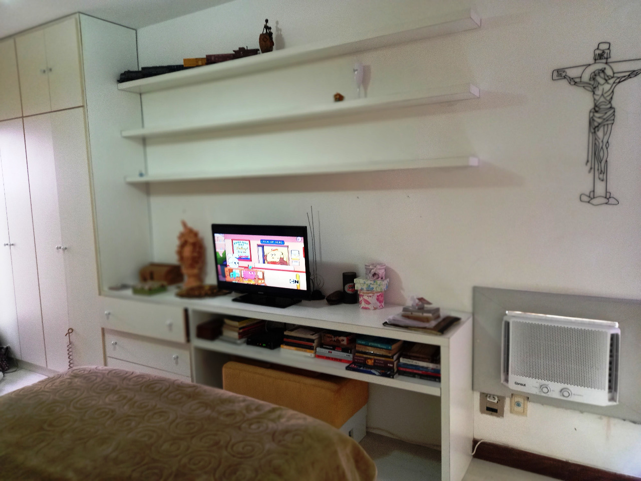 Apartamento à venda com 4 quartos, 200m² - Foto 14