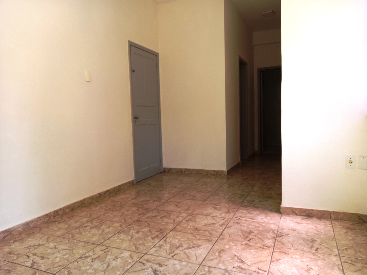 Apartamento à venda com 2 quartos, 60m² - Foto 11