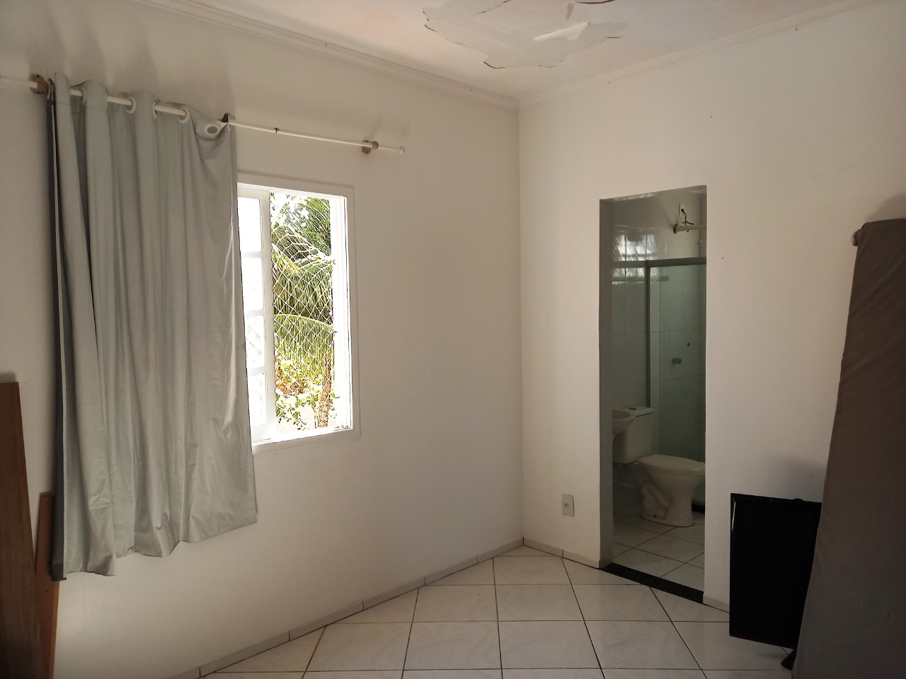 Casa à venda com 4 quartos, 250m² - Foto 28