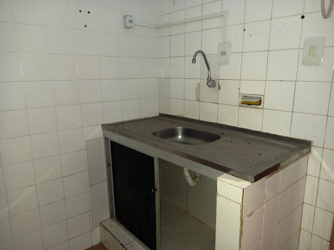 Apartamento à venda com 1 quarto, 40m² - Foto 14