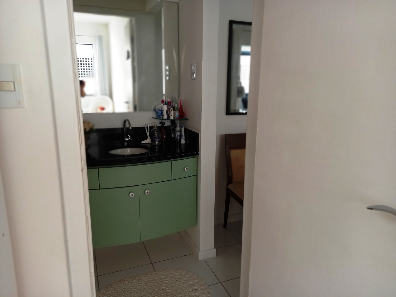 Apartamento à venda com 1 quarto, 45m² - Foto 11