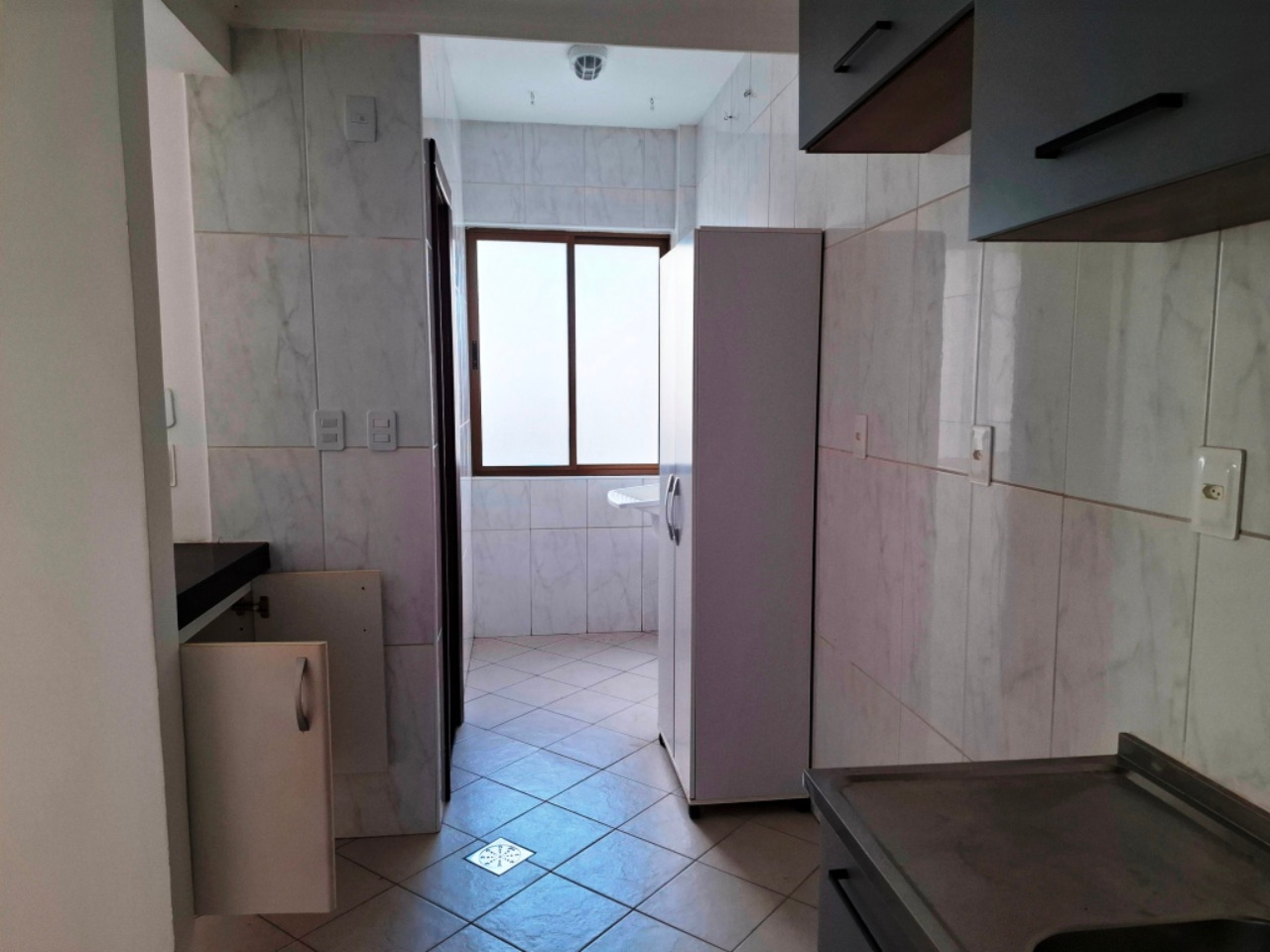 Apartamento à venda com 2 quartos, 63m² - Foto 17