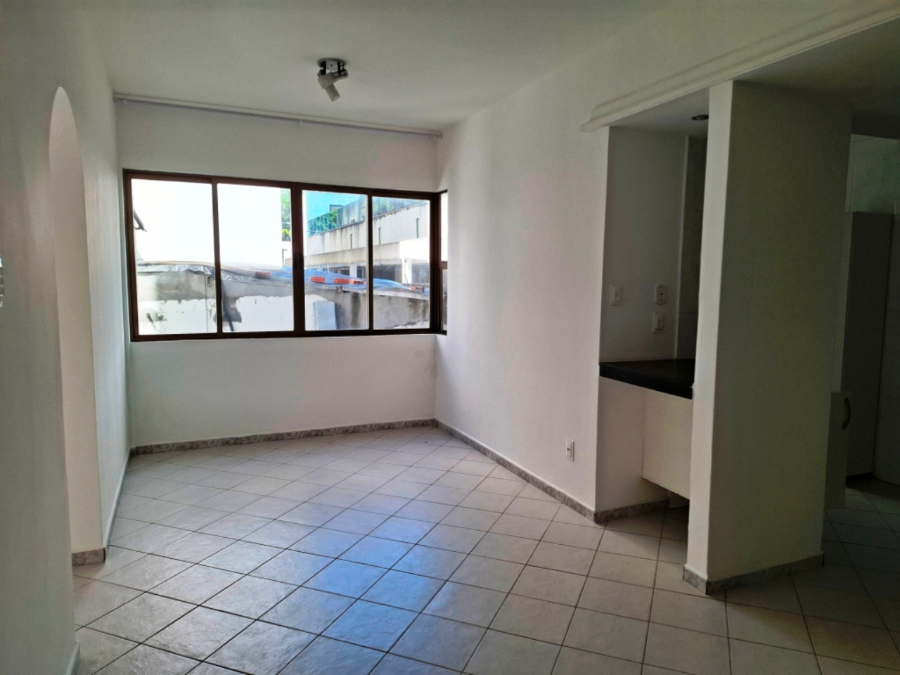 Apartamento à venda com 2 quartos, 63m² - Foto 13