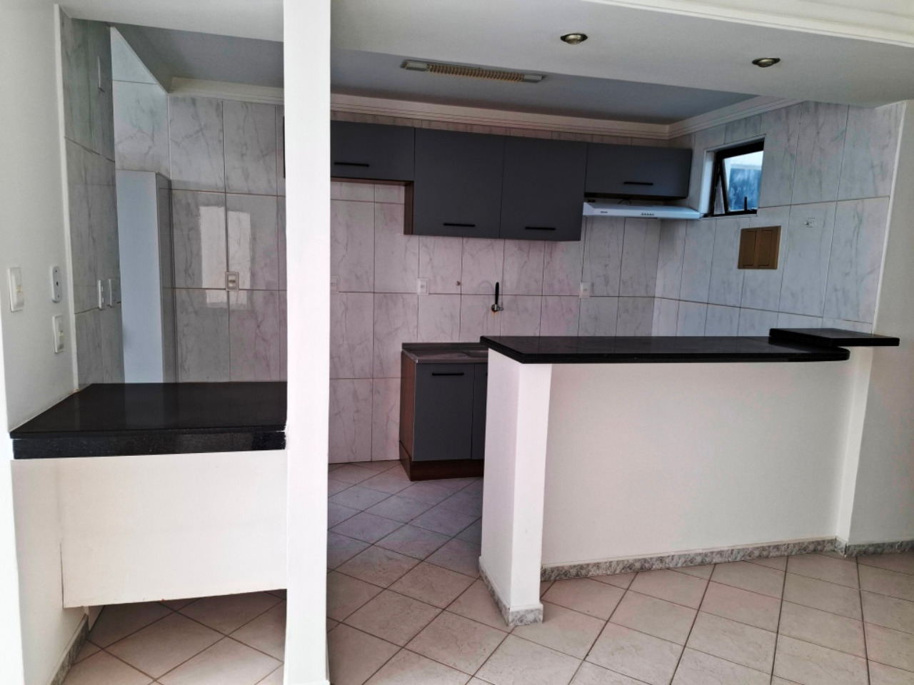 Apartamento à venda com 2 quartos, 63m² - Foto 16