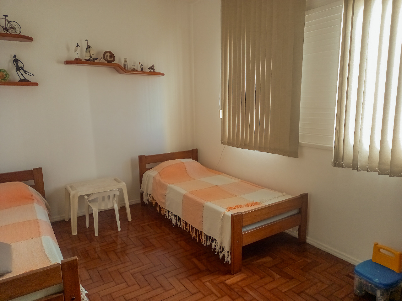 Apartamento à venda com 4 quartos, 200m² - Foto 15