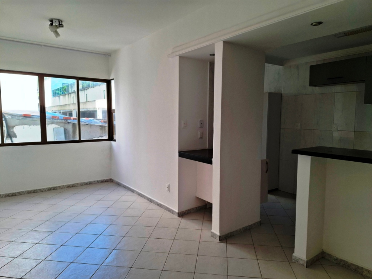 Apartamento à venda com 2 quartos, 63m² - Foto 14